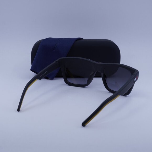 Tommy Hilfiger TH1975/S 0FRE 9O Sunglasses Grey Square Frame, Grey Lenses - Picture 12 of 12